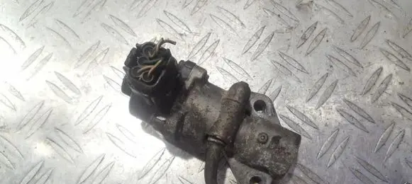 Ford Mondeo Mk III EGR valve 1s7g9d475ac 1s7g-9d475-ac