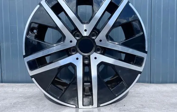 Mercedes-Benz B W247 R18 alloy rim 