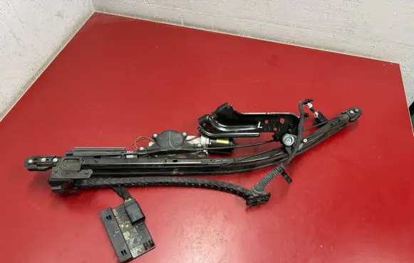 Chrysler Pacifica Sliding door motor assembly 68368918AF 68369596AD