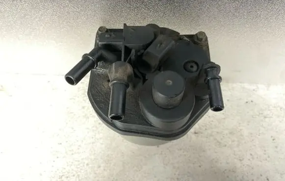 Peugeot Partner Fuel filter housing 9672314980