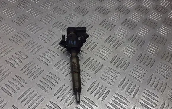 Ford Focus Fuel injector 4M5Q-9F593-AD