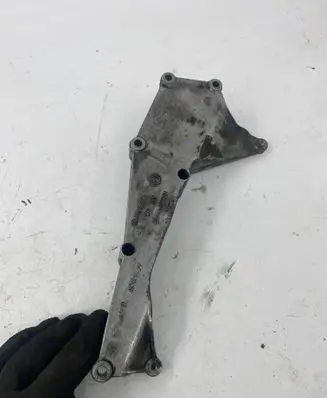 Audi A6 S6 C6 4F EGR valve cooler bracket 03L131159 AC46000D V230