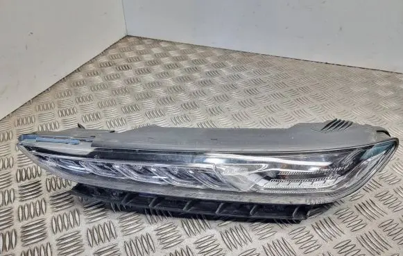 Hyundai Kona I LED Daytime headlight 92207J92