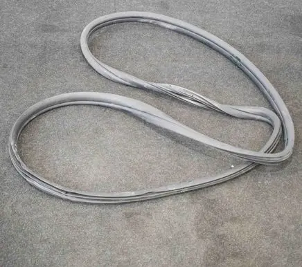 Fiat 500 Rubber seal front coupe door 72324