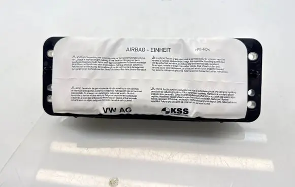 Audi A3 S3 8V Passenger airbag 8V0880204J