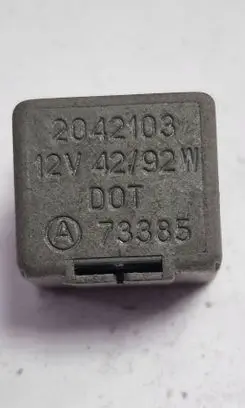 Peugeot 406 Other relay 2042103 73385 12V42W2W