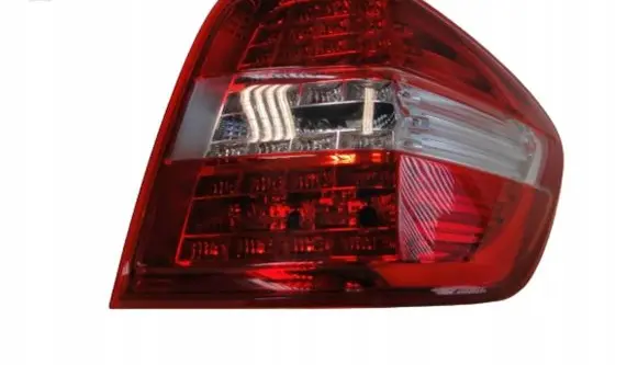 Rear/tail lights