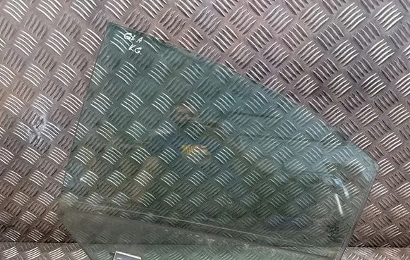 Mercedes-Benz CLA C117 X117 W117 Rear door window glass 43R00050 E000292
