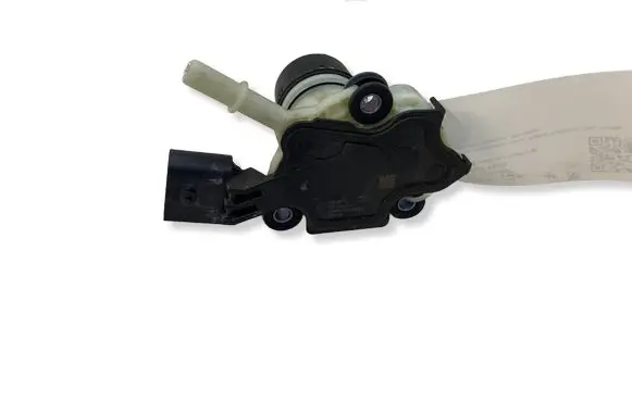 Mercedes-Benz GLC C253 Adblue pump F01C07001200 4180503000141 911701A