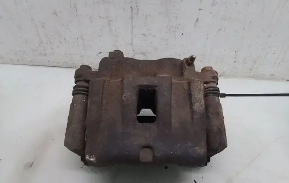 Jeep Grand Cherokee (WJ) Front brake caliper