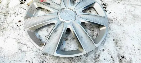 Ford Focus C-MAX R16 wheel hub/cap/trim 