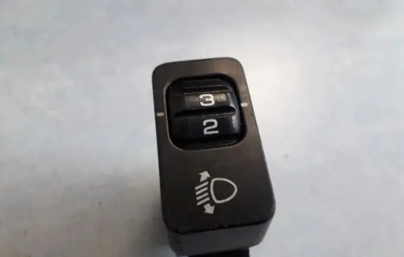 Mazda MX-3 Headlight level height control switch