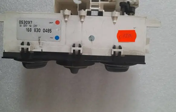 Mercedes-Benz A W168 Climate control unit a1688300485 1688300485