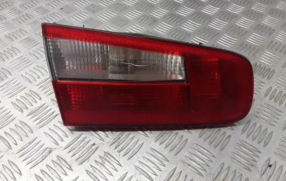 Renault Laguna II Tailgate rear/tail lights 8200002475