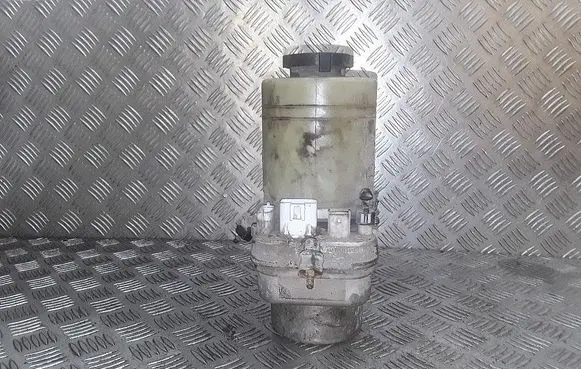 Opel Signum Power steering pump