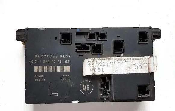 Mercedes-Benz E W211 Door control unit/module 2118200326