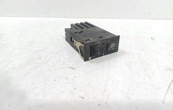BMW 7 E38 Seat heating switch 61318352259