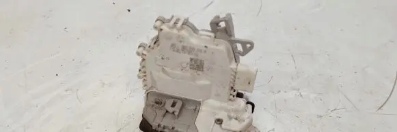Audi A4 S4 B8 8K Rear door lock 8K0839016H
