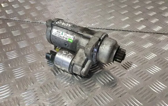 Volkswagen Golf VI Starter motor 0AM911023H
