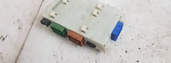 Volvo XC70 Fuse module 7G9T14C256FA 30765624AE