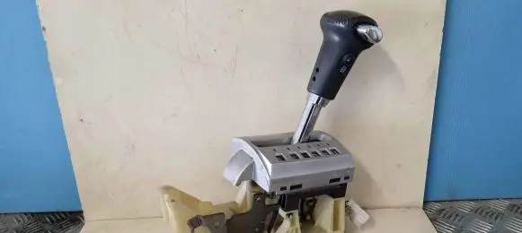 Hyundai Getz Gear shifter/selector 