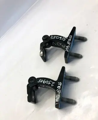 Mercedes-Benz EQB Front door hinge set 