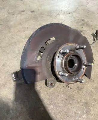 Hyundai Tucson TL Front wheel hub