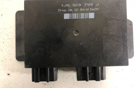 Volkswagen PASSAT B5 Comfort/convenience module 1C0959799J