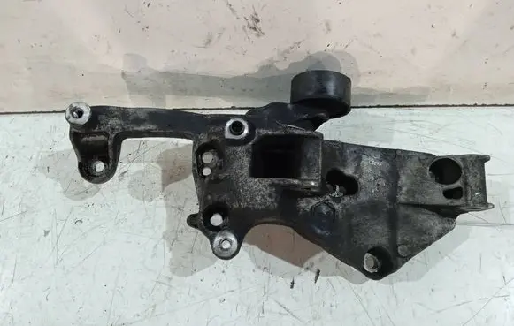 Peugeot 308 Generator/alternator bracket 9809714680