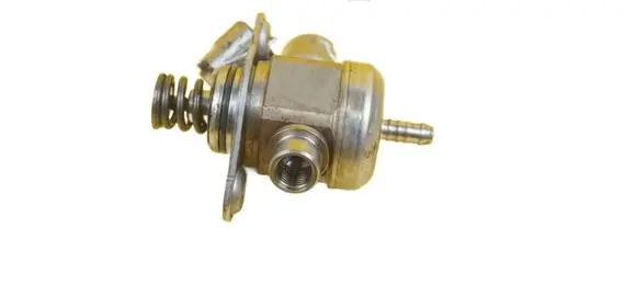 Audi A3 S3 8P Fuel line/pipe/hose 06H127025N BZB