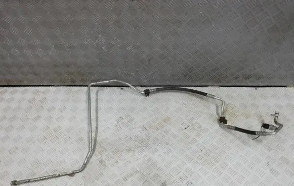 Renault Twingo III Air conditioning (A/C) pipe/hose 924906987R A4538304900