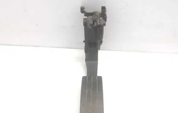 Renault Captur Accelerator throttle pedal 180029347R