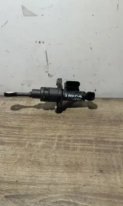 Skoda Fabia Mk3 (NJ) Clutch master cylinder 6R0721388