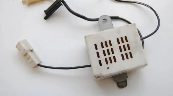 Lexus IS 200-300 Airbag deployment crash/impact sensor 9098005331