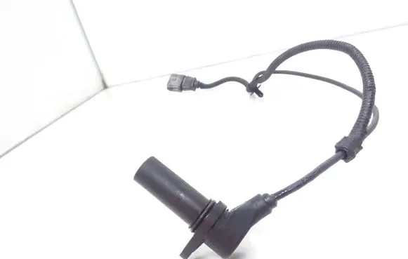 Volkswagen Transporter - Caravelle T5 Crankshaft position sensor 038907319D