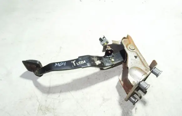 Mazda MPV Brake pedal LC64