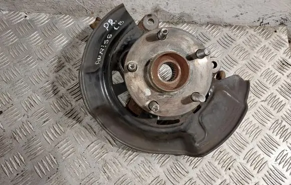 Toyota Auris 150 Front wheel hub 4321102170 4333009630