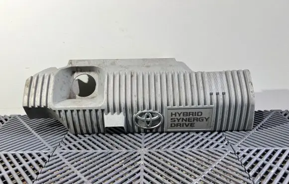 Toyota Prius+ (ZVW40) Engine cover (trim) 1121237090