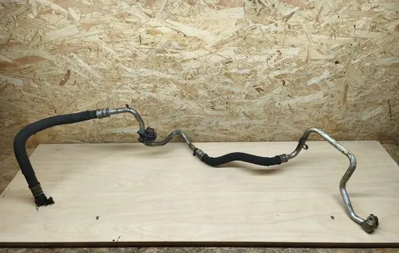 BMW 7 F01 F02 F03 F04 Oil cooling pipe 7590614