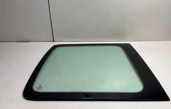 Volkswagen Caddy Rear side window 43R001583