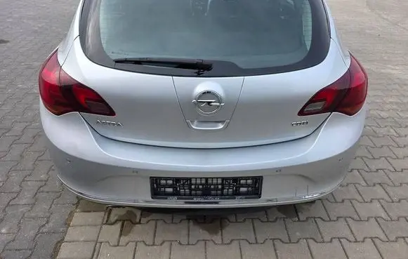 Opel Astra J Tailgate/trunk/boot lid 