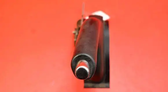 Handbrake/parking brake lever assembly