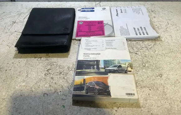Volkswagen Caddy Owners service history hand book 