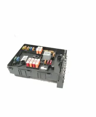 Volkswagen Golf V Fuse module 1K0937125
