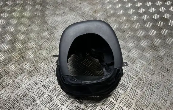 Steering wheel column trim