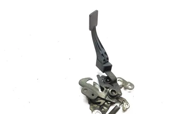Citroen DS5 Engine bonnet (hood) release handle 9671513677