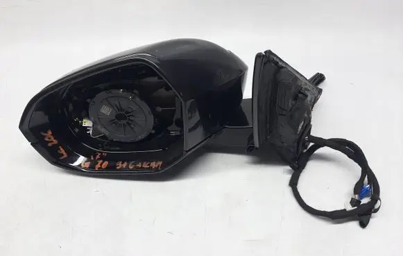BMW 7 G70 Front door electric wing mirror