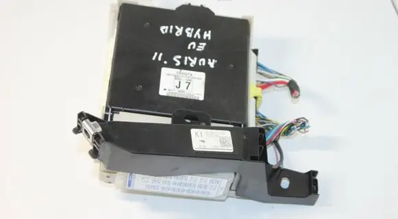 Toyota Auris 150 Other control units/modules 8922112481