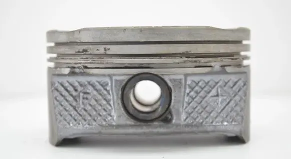 Jeep Wrangler Piston 