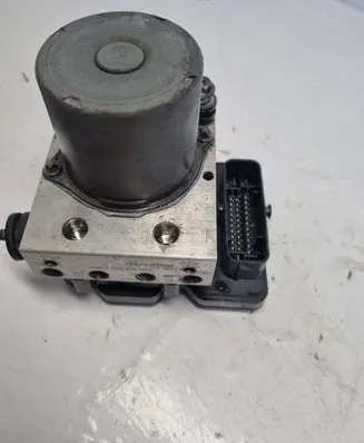 Mercedes-Benz Sprinter W906 ABS Pump A9069002001